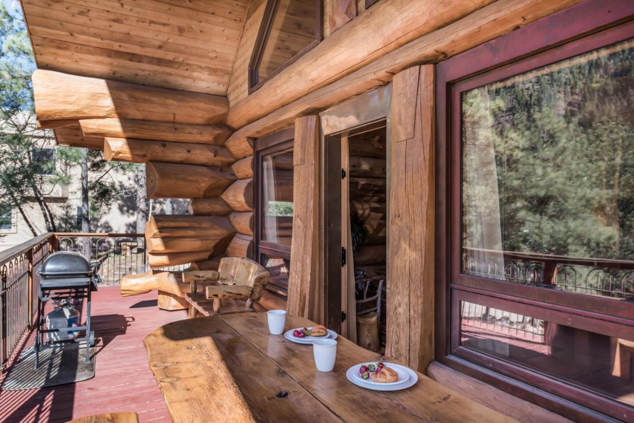 Bear Foot Lodge, 2 Bedrooms, Sleeps 6, Gas Grill, Walk To River, Hot Tub Ruidoso Bagian luar foto